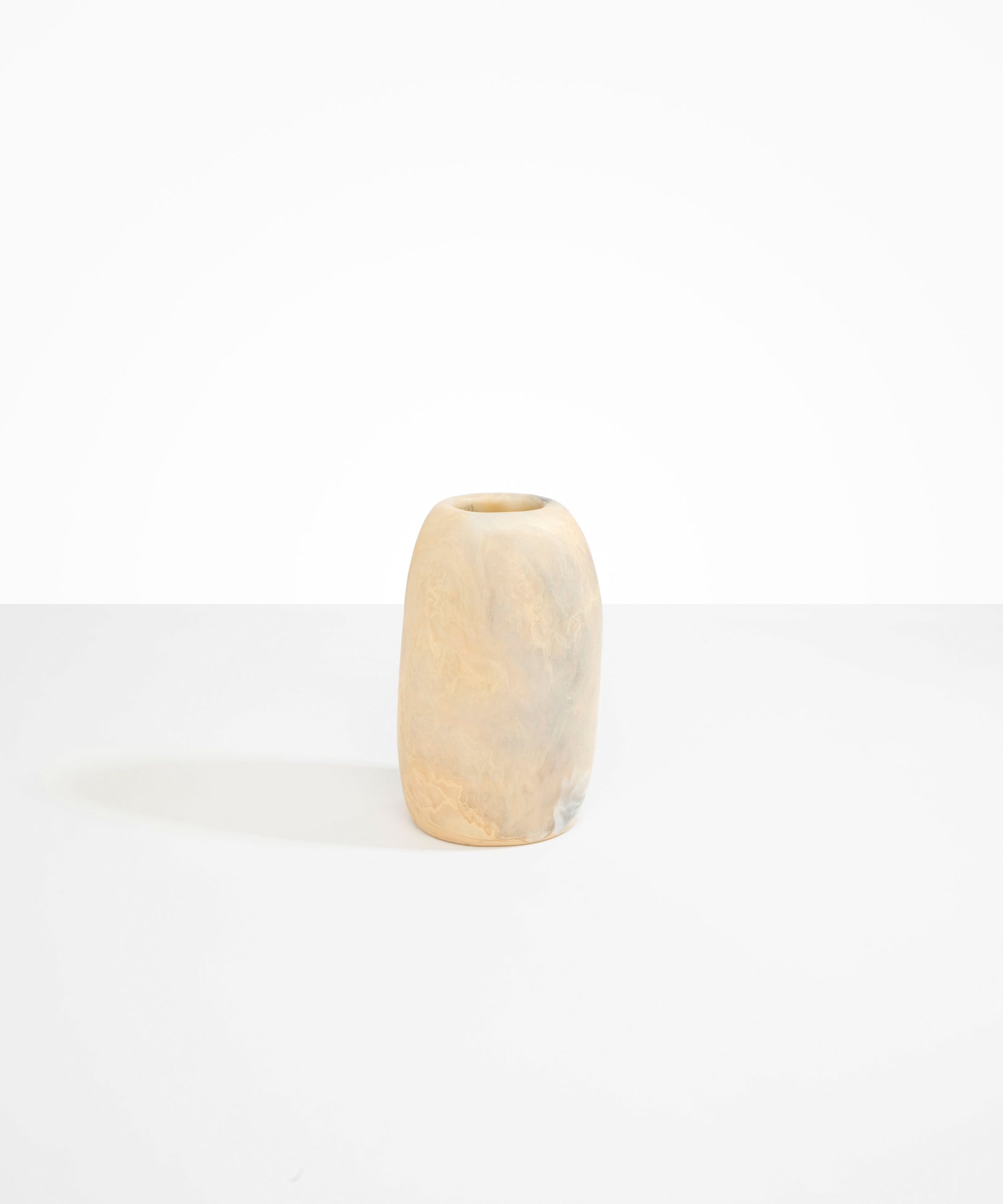 Timeless Decorative Vase for Everyday Home Styling - Image 2