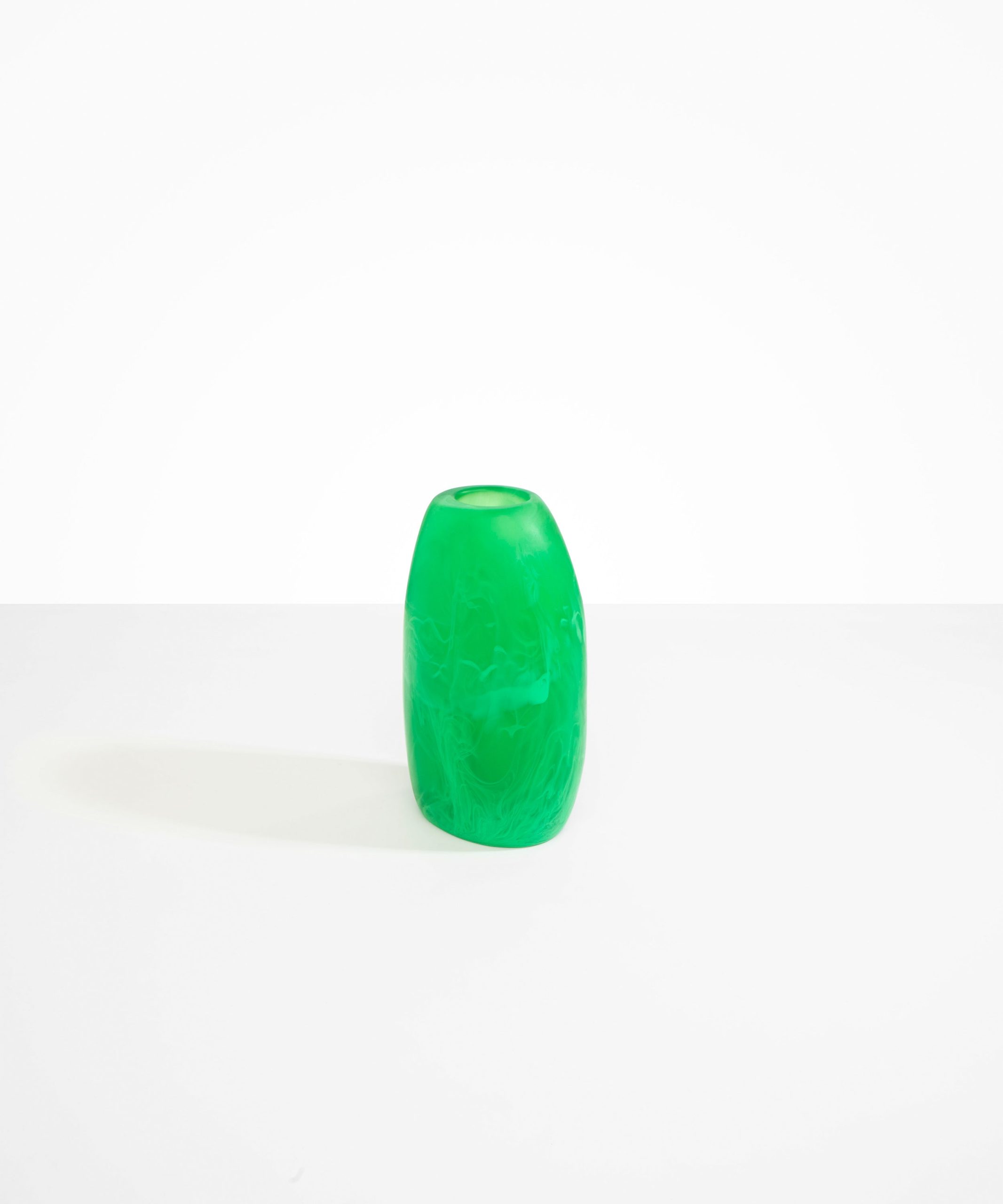 Timeless Decorative Vase for Everyday Home Styling - Image 6