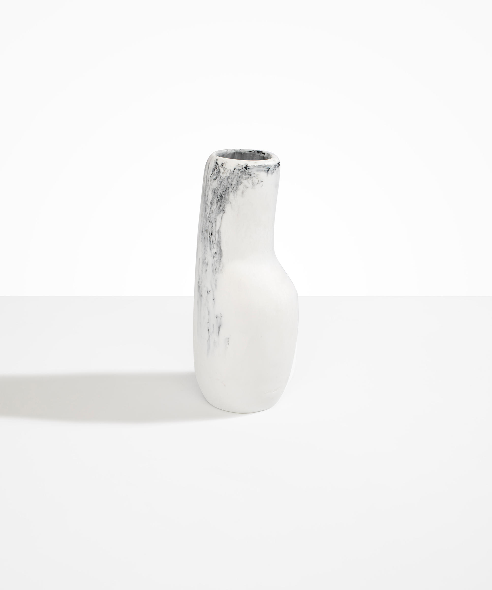 Refined Decorative Vase for Everyday Home Styling Style 5 - Image 6
