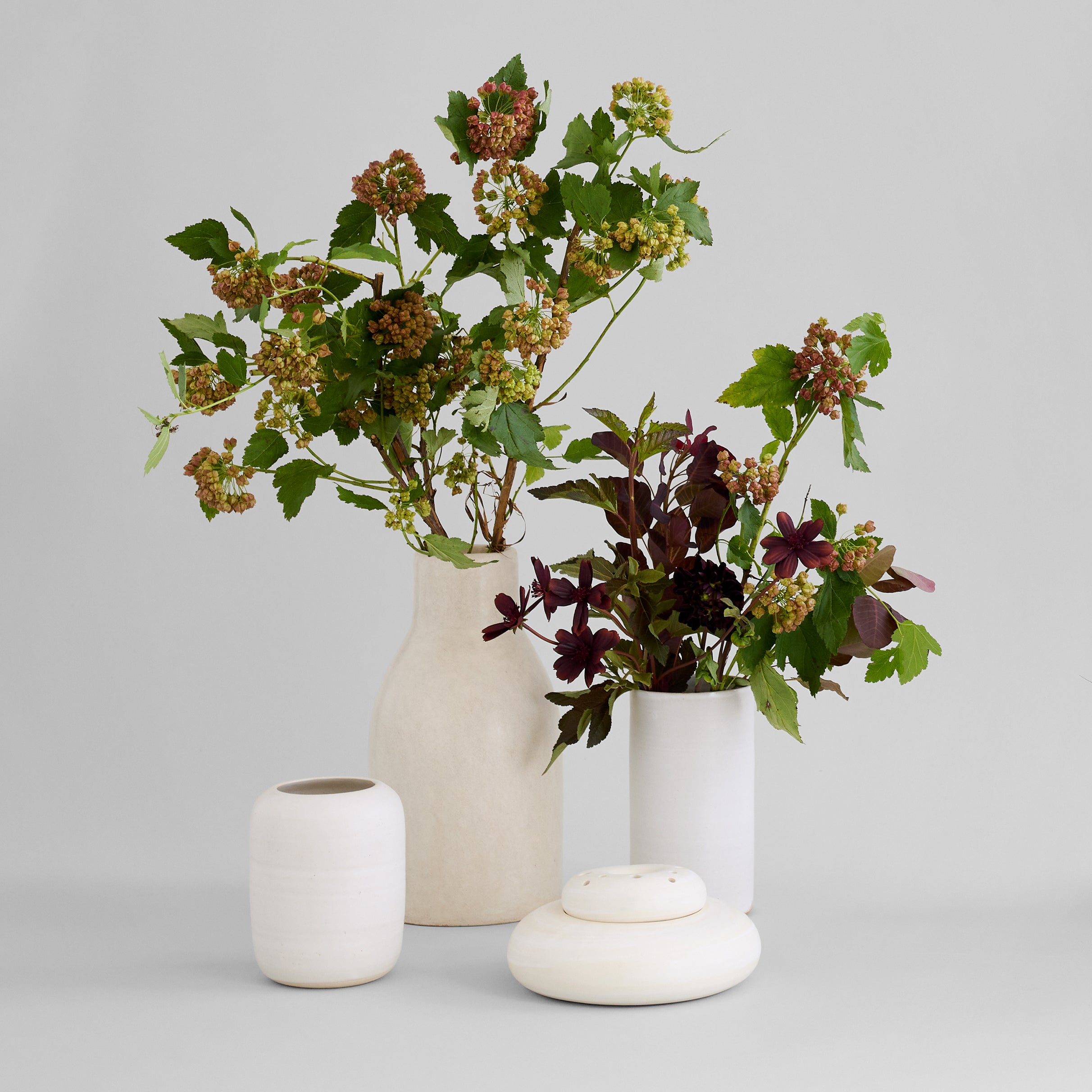 Textured Ivory Decorative Vase for Everyday Home Styling - Image 3