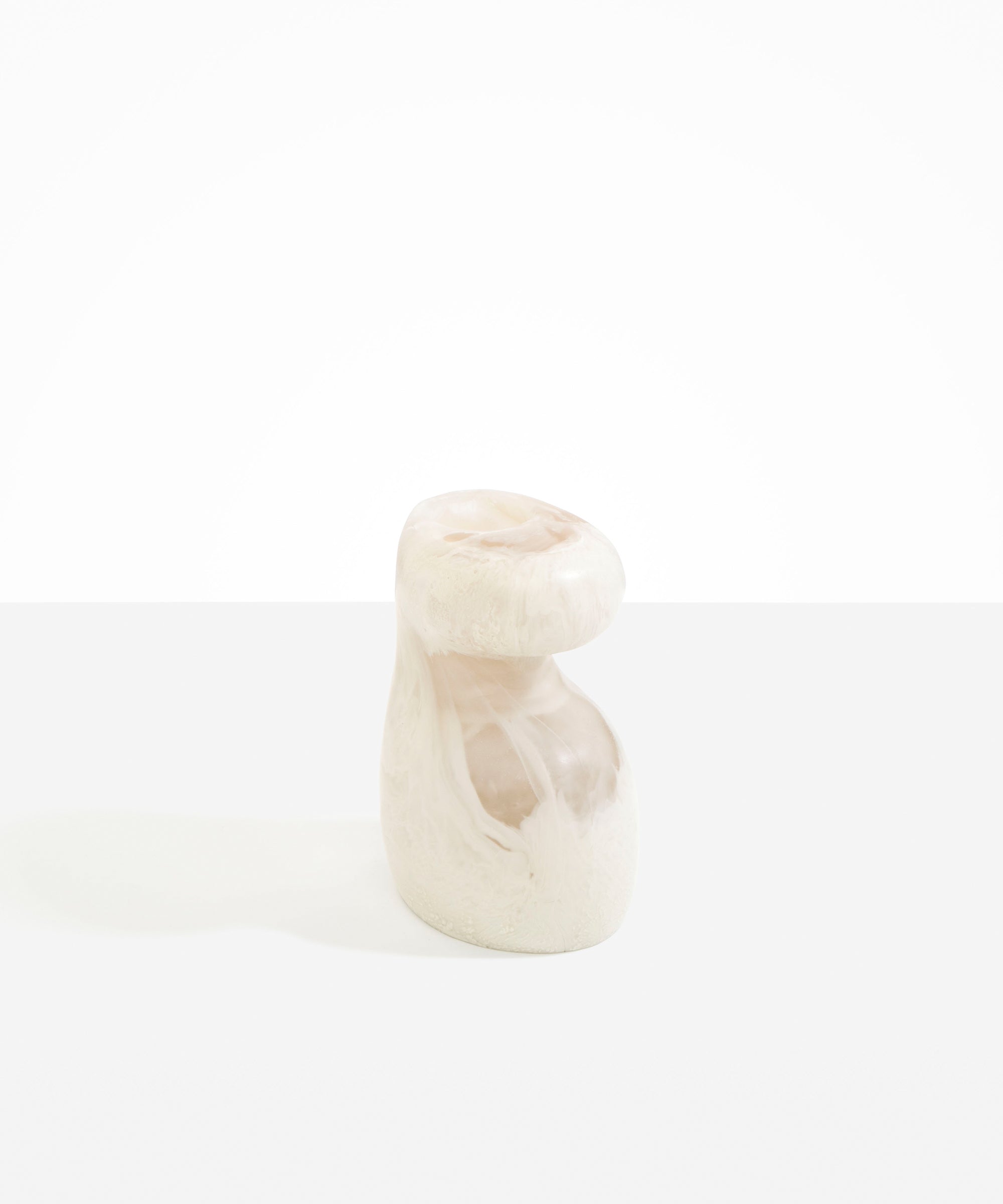 Classic Decorative Vase for Everyday Home Styling - Image 3