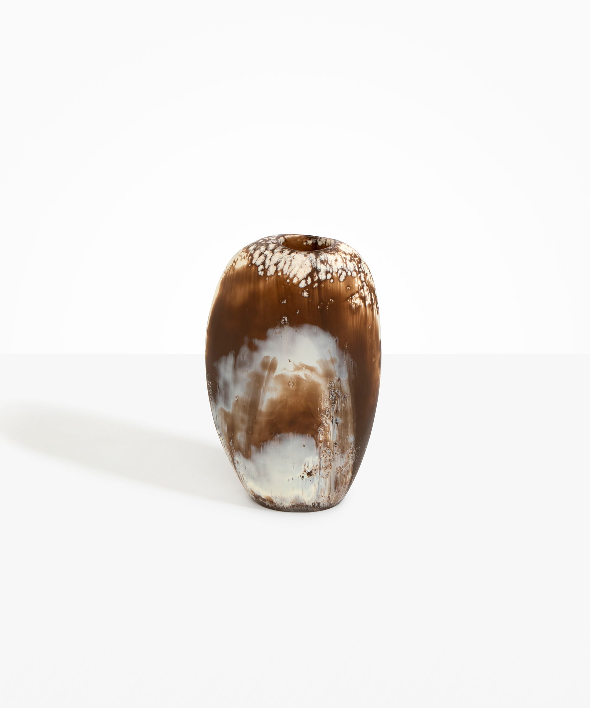 Refined Decorative Vase for Everyday Home Styling Style 3 - Image 4