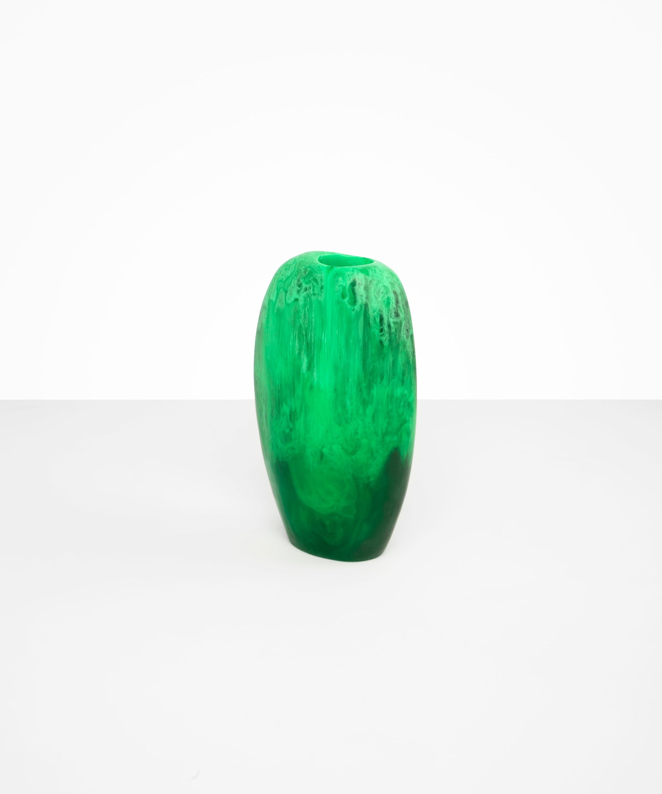 Refined Decorative Vase for Everyday Home Styling Style 3 - Image 9