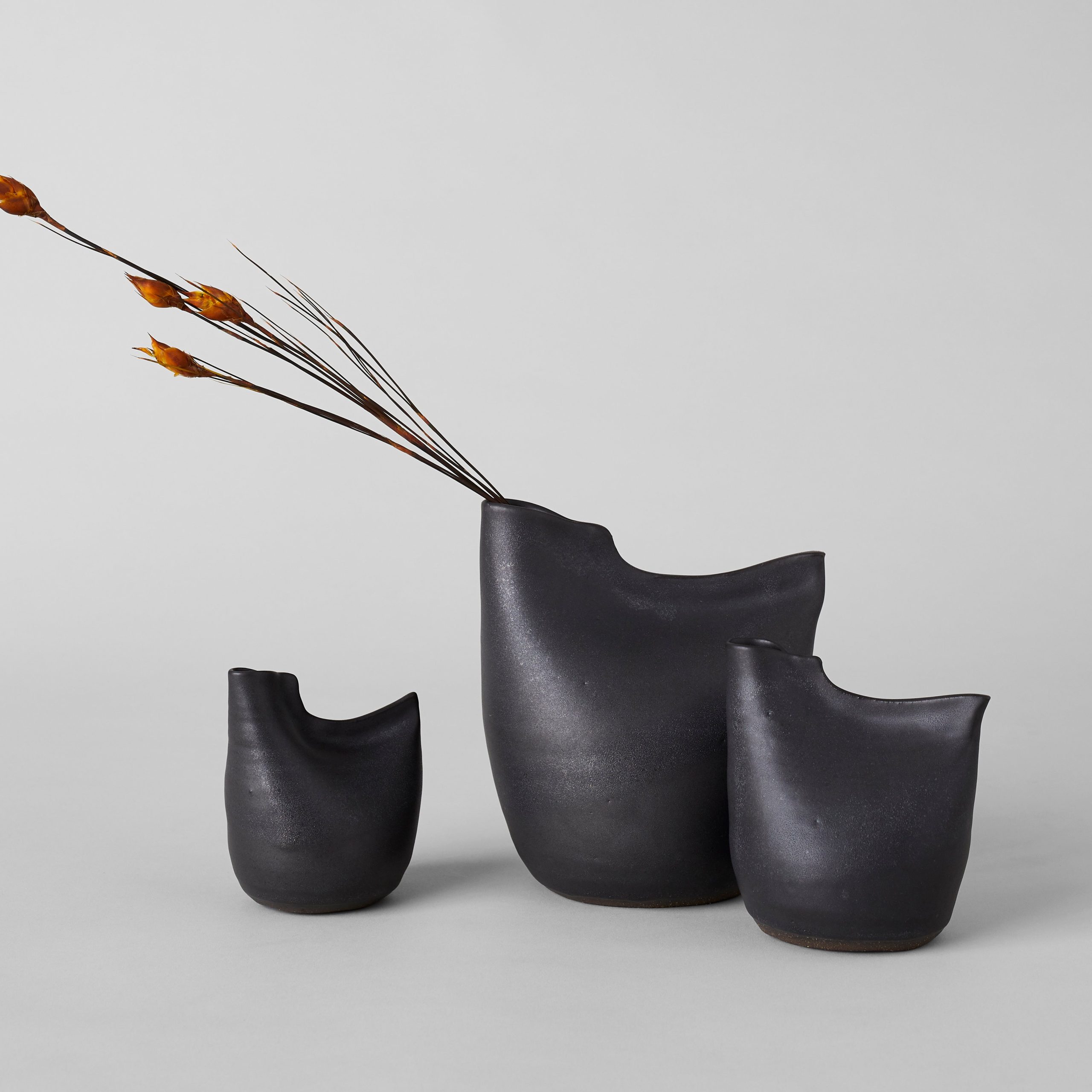 Classic Black Decorative Vase for Everyday Home Styling