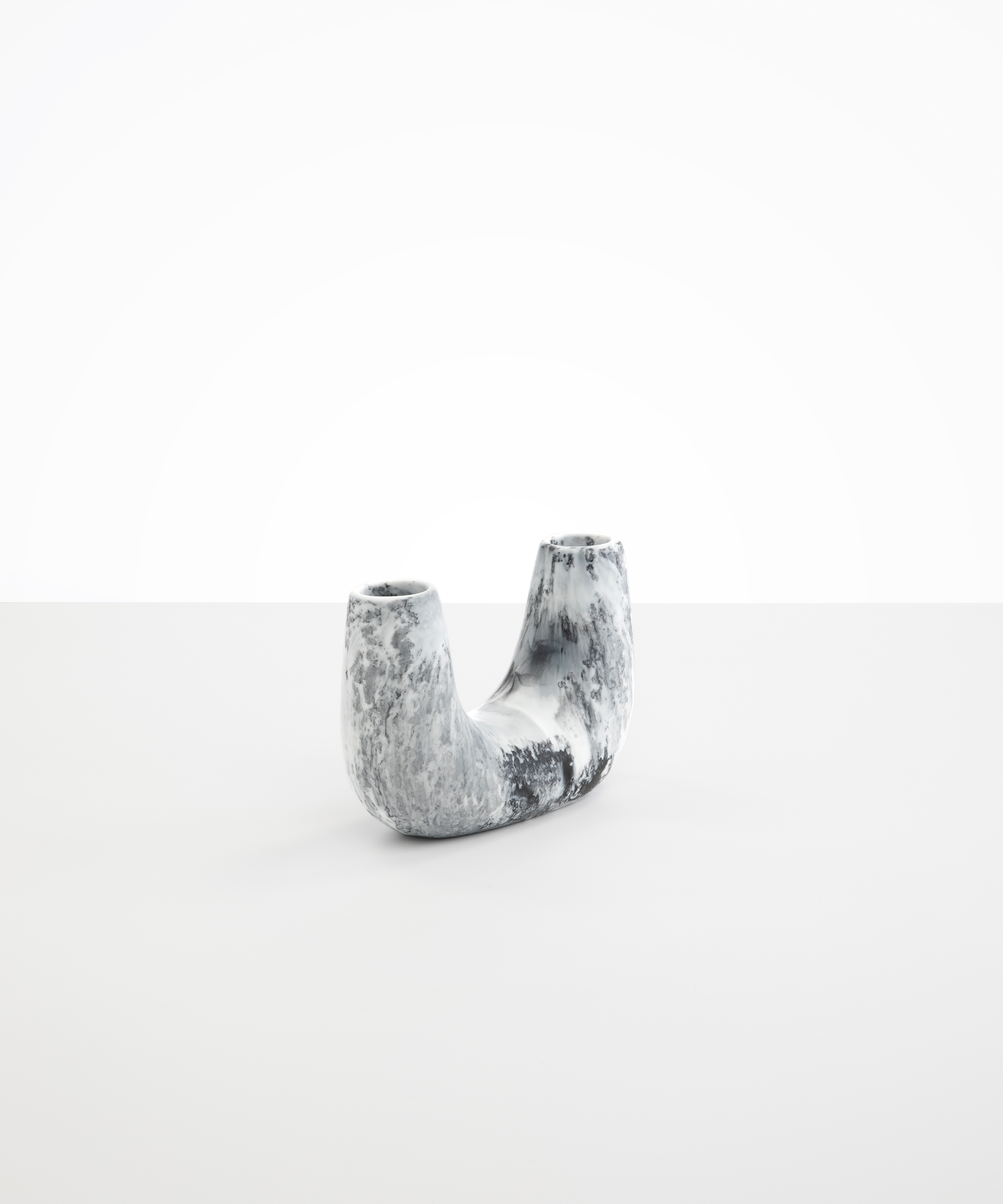 Minimal Decorative Vase for Everyday Home Styling - Image 10