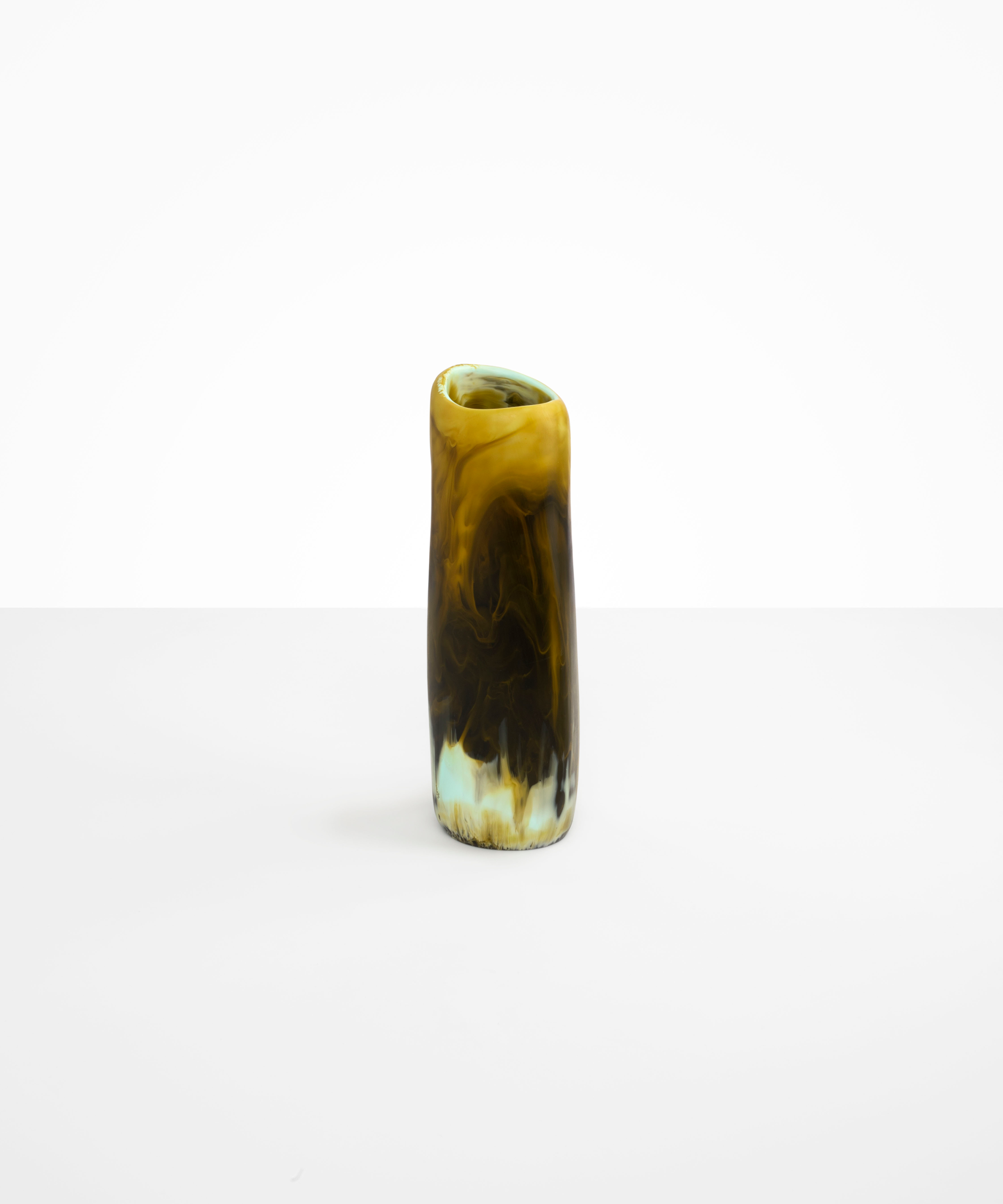 Versatile Decorative Vase for Everyday Home Styling Style 5 - Image 7