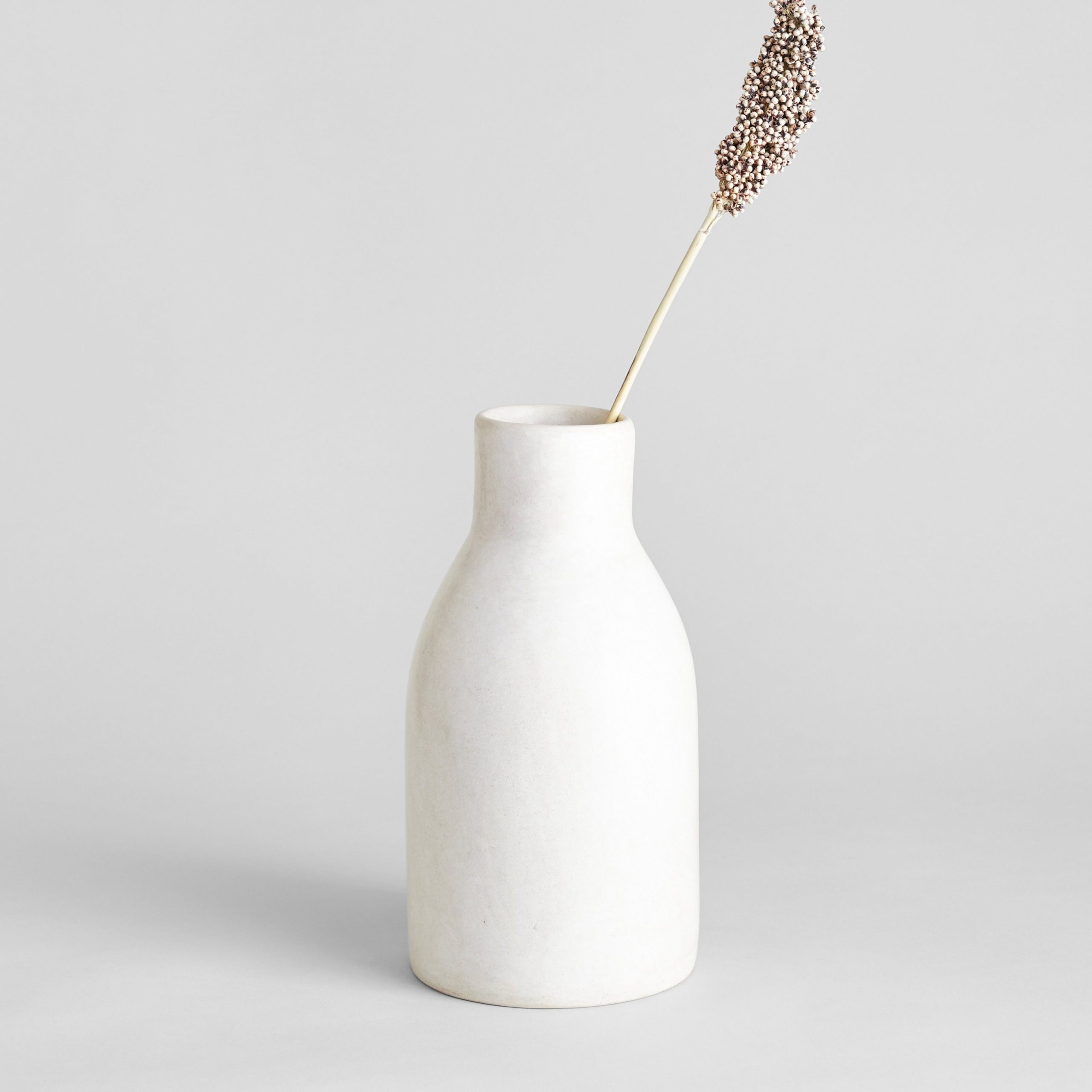 Textured Ivory Decorative Vase for Everyday Home Styling - Image 7