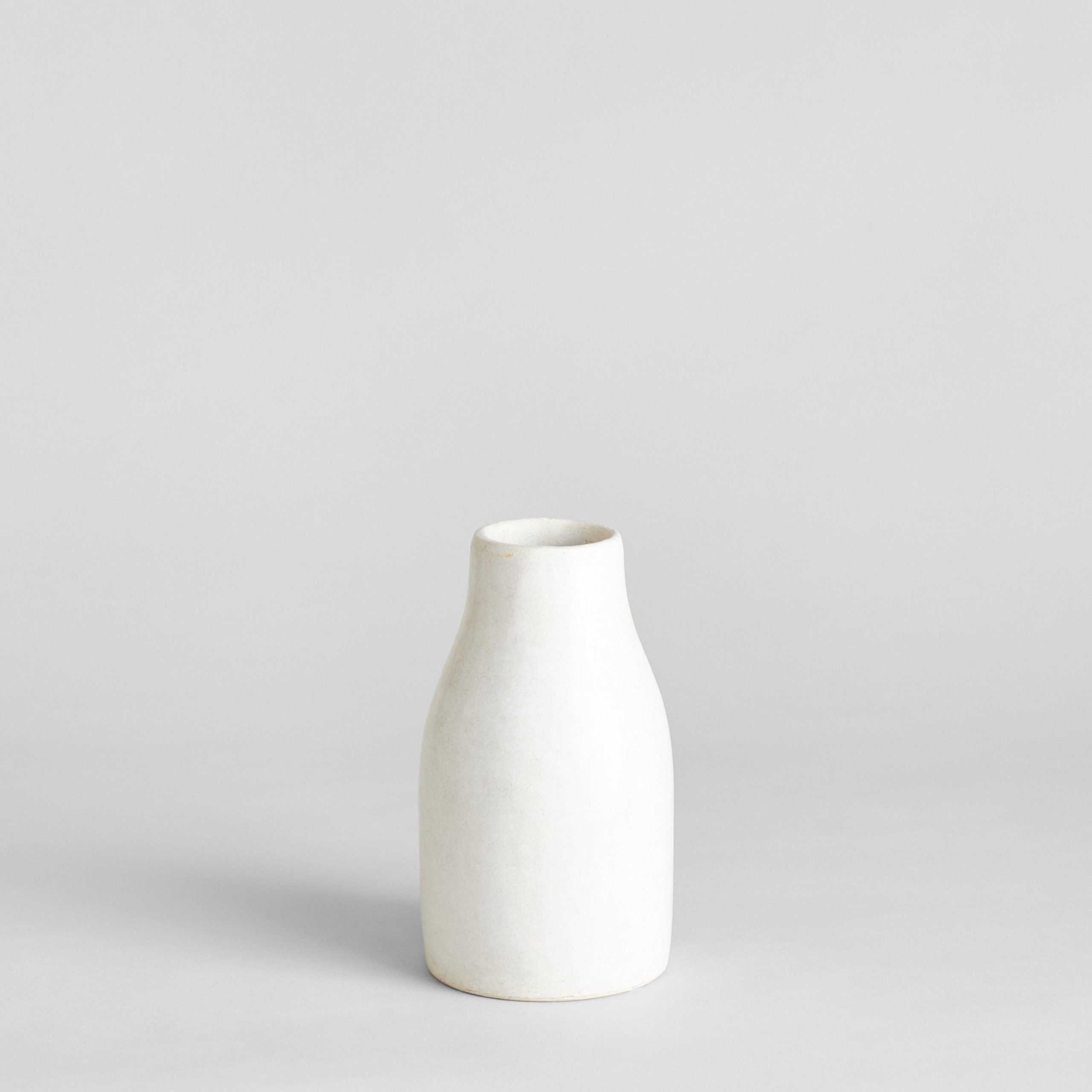 Textured Ivory Decorative Vase for Everyday Home Styling - Image 14