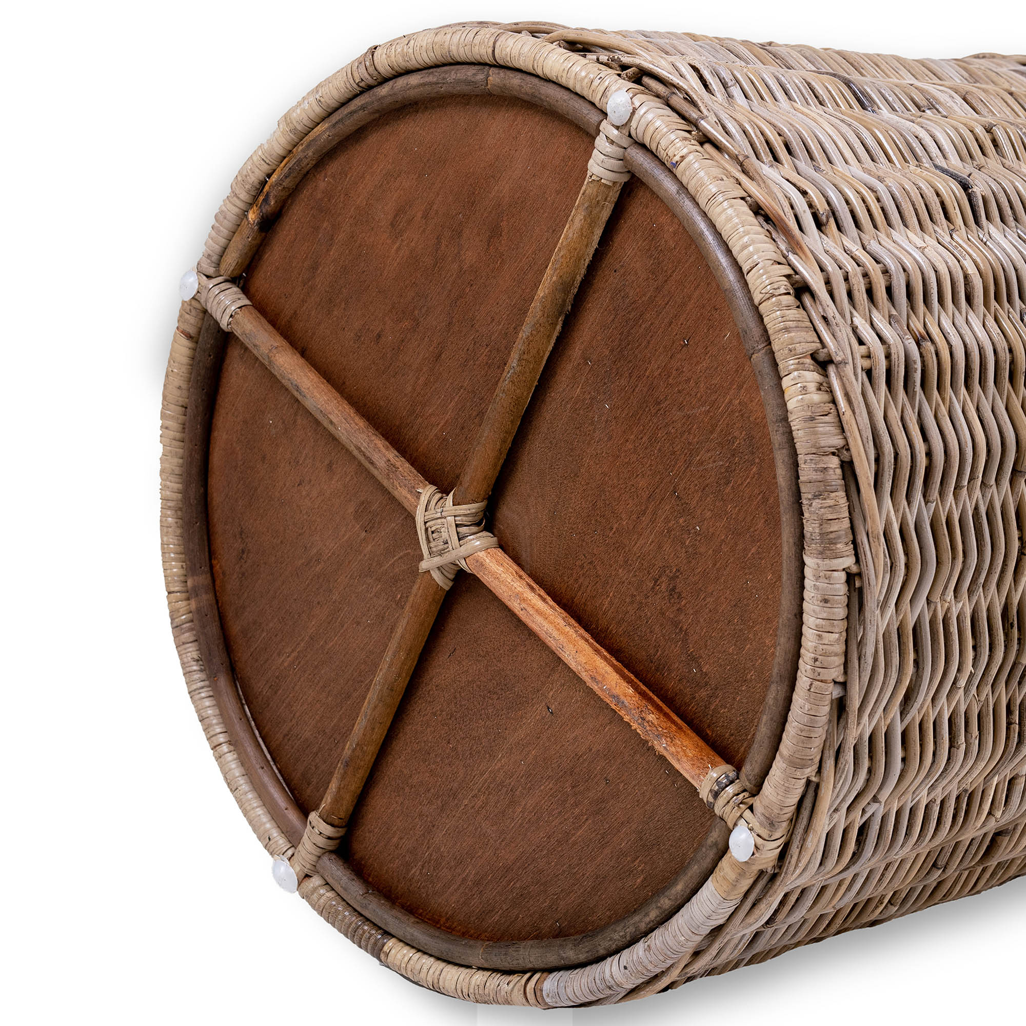 Round Natural Wicker Laundry Hamper with Practical Detail - Image 7
